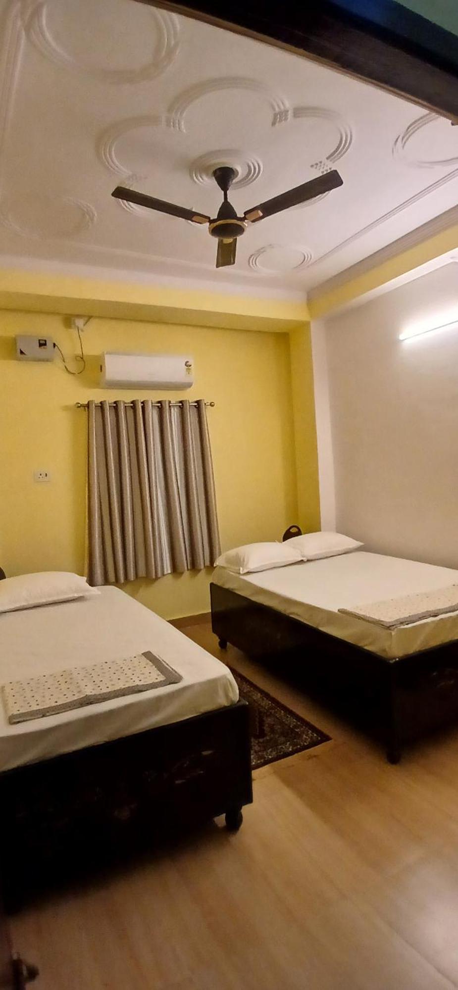 Incredible Banaras Inn Варанаси Экстерьер фото